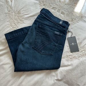 7FAM Dojo Capri, Dark Wash, Size 31 NWT-